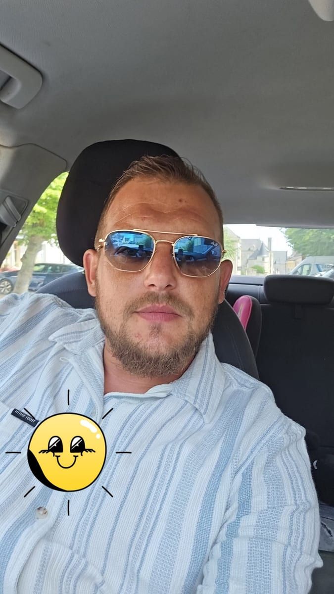 Ercole - Rencontre gay à Diemtigen Profil de Ercole, 26 ans, Rencontre gay à Diemtigen (Berne)