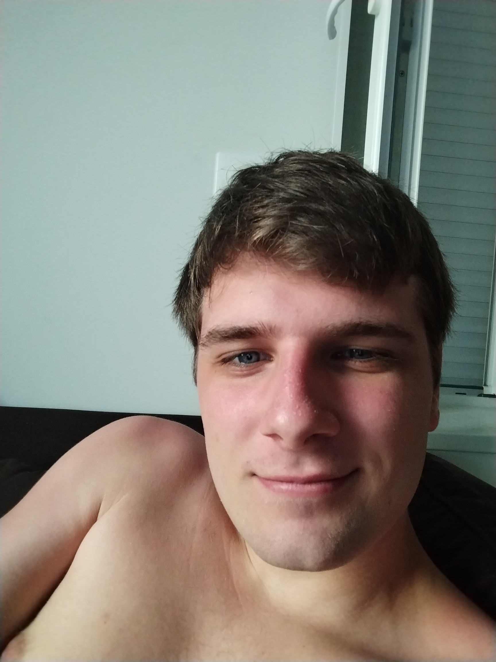 Profil de Anys, 23 ans, Rencontre gay à Iffwil (Berne)