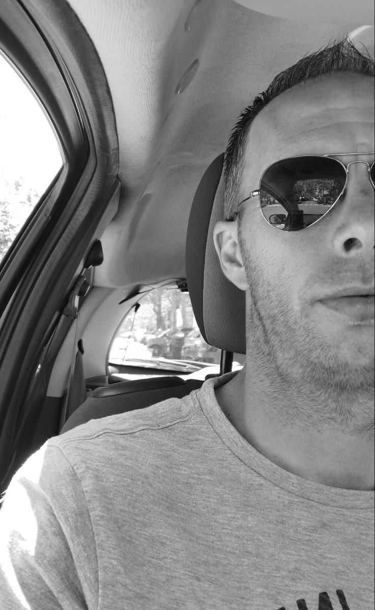 Tidjane - Rencontre gay à Champoz Profil de Tidjane, 31 ans, Rencontre gay à Champoz (Berne)
