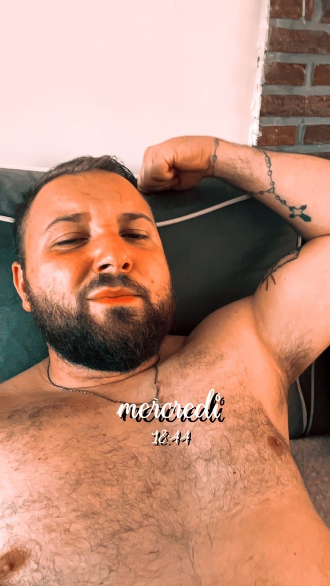 Luc-antoine - Rencontre gay à Eigergletscher Profil de Luc-antoine, 38 ans, Rencontre gay à Eigergletscher (Berne)