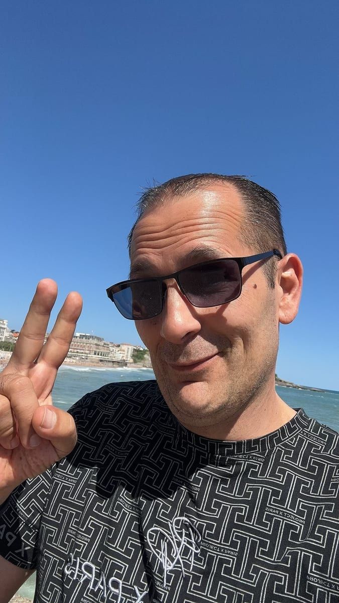 Profil de Stefano, 42 ans, Rencontre gay à Mühledorf BE (Berne)