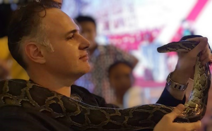 Lissandre - Rencontre gay à Achseten Profil de Lissandre, 37 ans, Rencontre gay à Achseten (Berne)