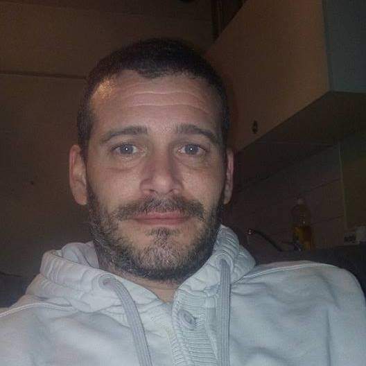 Loris - Rencontre gay à Kiesen Profil de Loris, 32 ans, Rencontre gay à Kiesen (Berne)