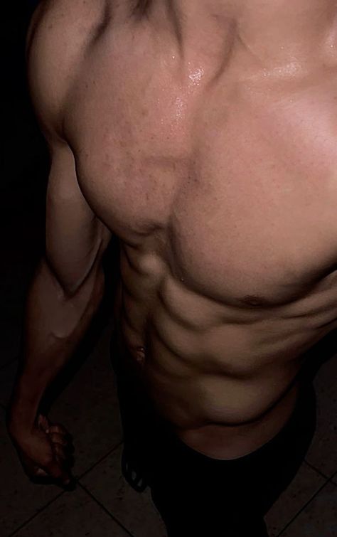 Profil de Wilfred, 23 ans, Rencontre gay à St. Stephan (Berne)