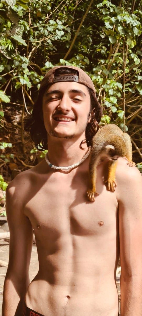 Adelio - Rencontre gay à Lobsigen Profil de Adelio, 25 ans, Rencontre gay à Lobsigen (Berne)