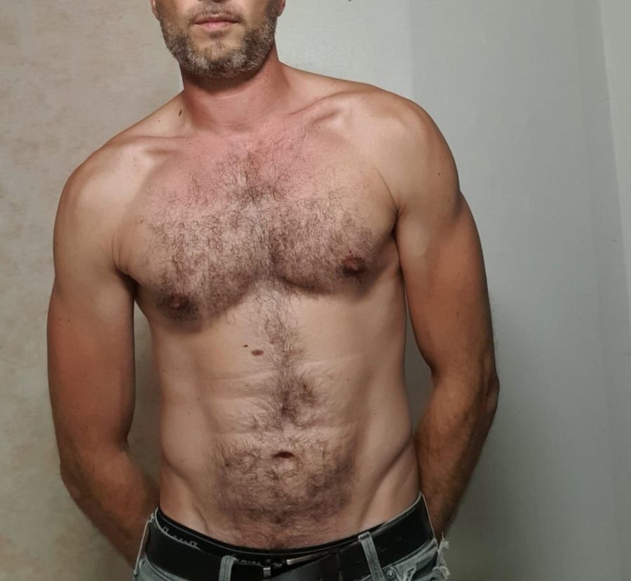 Profil de Djohar, 32 ans, Rencontre gay à Wengen (Berne)