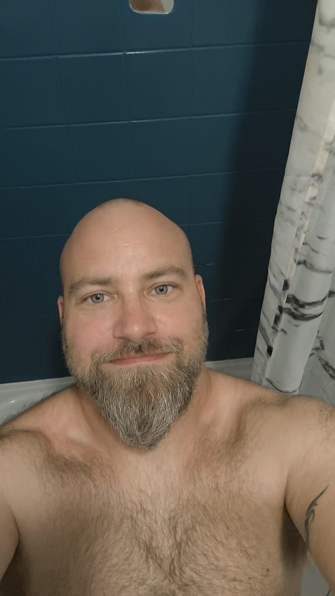 Sinan - Rencontre gay à Koppigen Profil de Sinan, 33 ans, Rencontre gay à Koppigen (Berne)