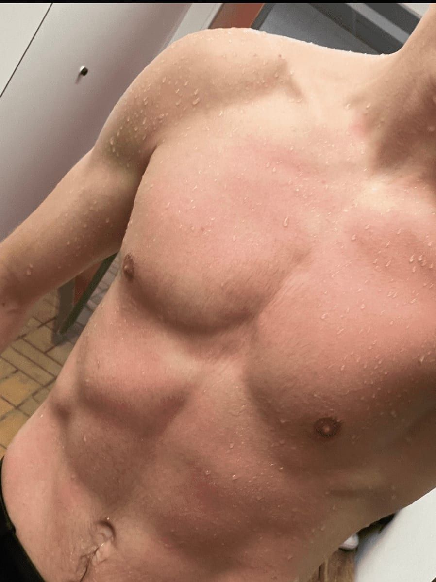 Toni - Rencontre gay à Heimiswil Profil de Toni, 29 ans, Rencontre gay à Heimiswil (Berne)
