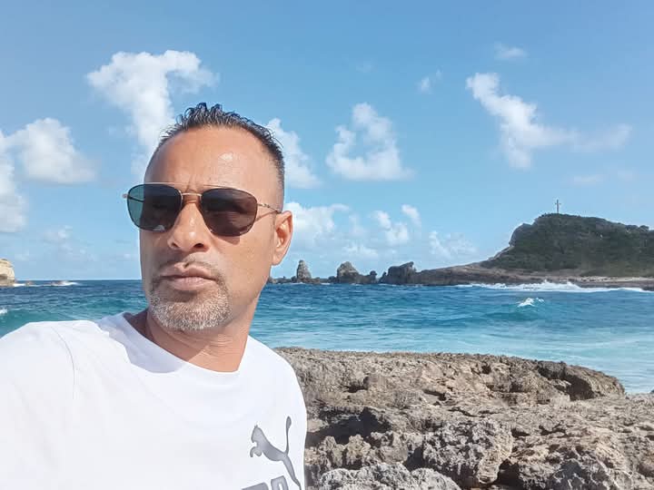 Ihsane - Rencontre gay à Busswil BE Profil de Ihsane, 38 ans, Rencontre gay à Busswil BE (Berne)