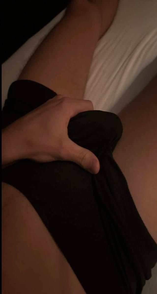Lyesse - Rencontre gay à Zuzwil BE Profil de Lyesse, 33 ans, Rencontre gay à Zuzwil BE (Berne)