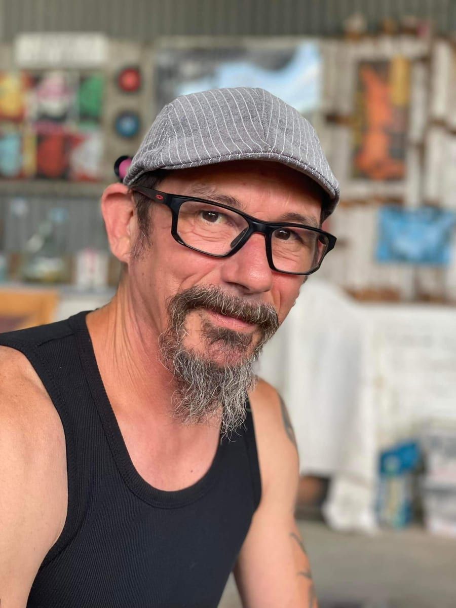 Sasha - Rencontre gay à Noflen BE Profil de Sasha, 32 ans, Rencontre gay à Noflen BE (Berne)