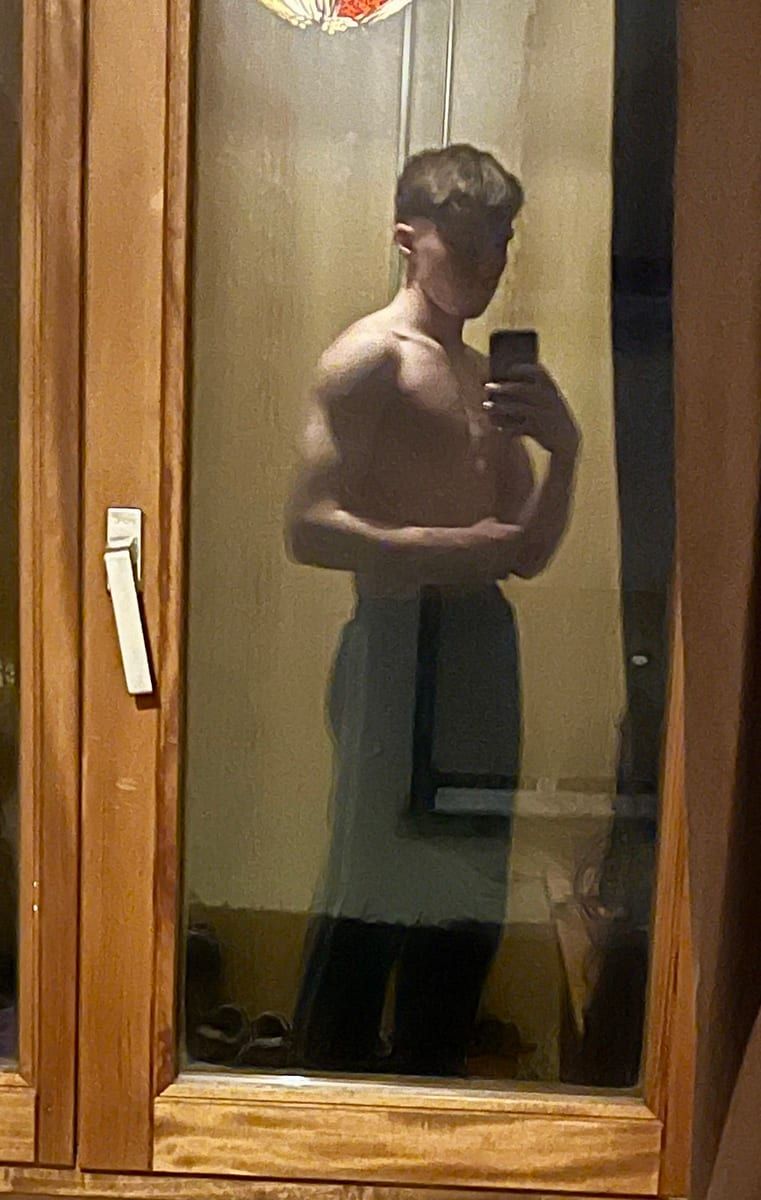 Vanni - Rencontre gay à Bollodingen Profil de Vanni, 23 ans, Rencontre gay à Bollodingen (Berne)